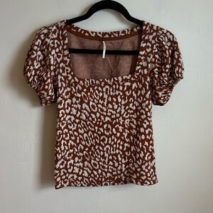 Free People Women's Short Puff Sleeve Square Neck Cheetah Print